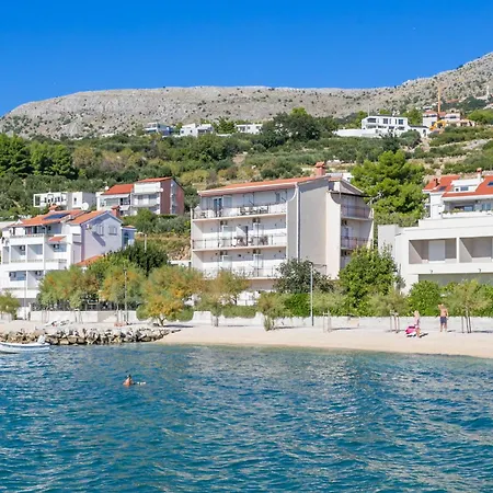 Family Friendly Seaside Podstrana, Split - 13725 Apartment